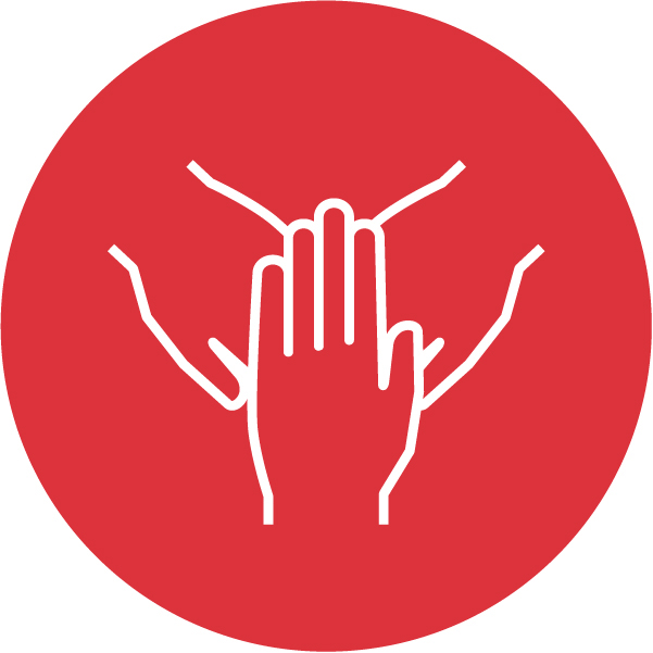 Symbolbild mit drei Händen, die übereinander liegen.